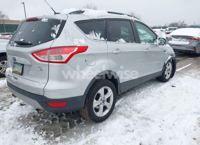 Photo 4 of 2014 Ford Escape SE (VIN 1FMCU9GX0EUE20054)