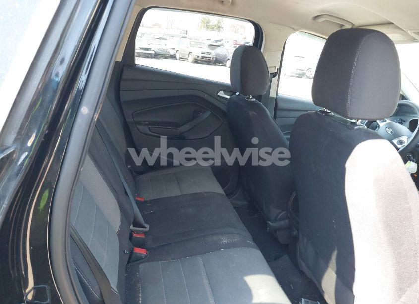 Photo 8 of 2015 Ford Escape SE (VIN 1FMCU9GX0FUA56316)