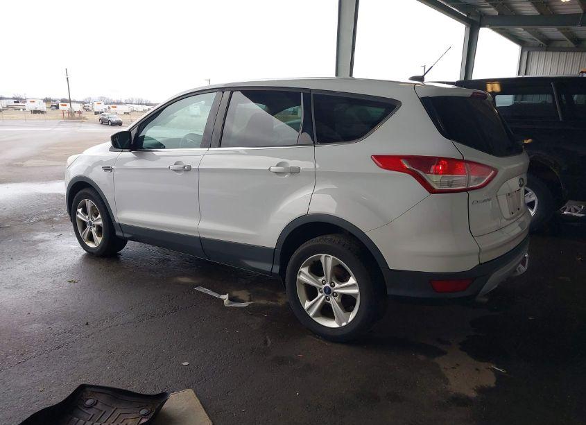 Photo 3 of 2015 Ford Escape SE (VIN 1FMCU9GX0FUA62343)