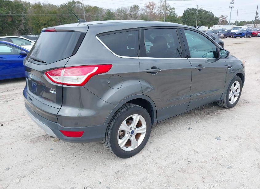 Photo 4 of 2015 Ford Escape SE (VIN 1FMCU9GX0FUB17938)