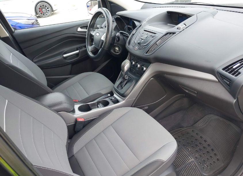 Photo 5 of 2015 Ford Escape SE (VIN 1FMCU9GX0FUB17938)