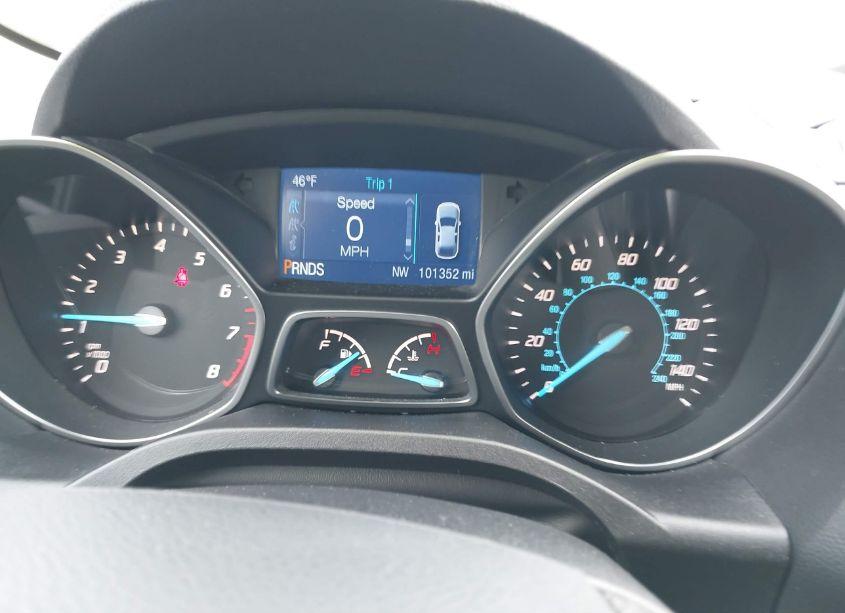 Photo 7 of 2015 Ford Escape SE (VIN 1FMCU9GX0FUB17938)