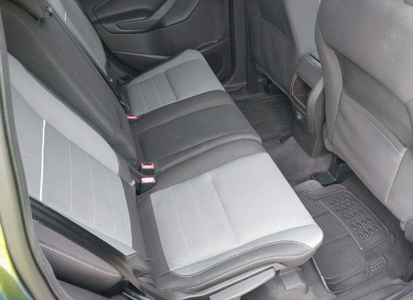 Photo 8 of 2015 Ford Escape SE (VIN 1FMCU9GX0FUB17938)