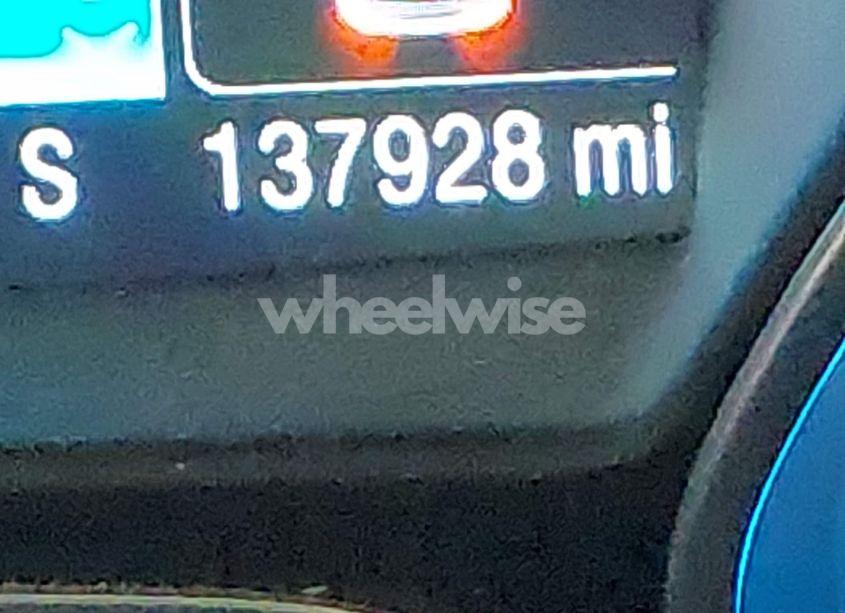 Photo 16 of 2015 Ford Escape SE (VIN 1FMCU9GX0FUB21102)