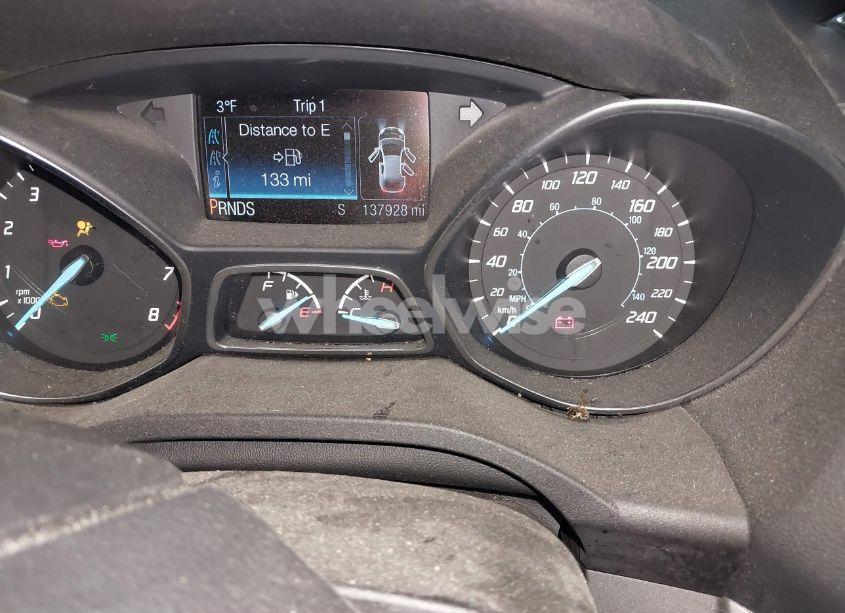 Photo 7 of 2015 Ford Escape SE (VIN 1FMCU9GX0FUB21102)