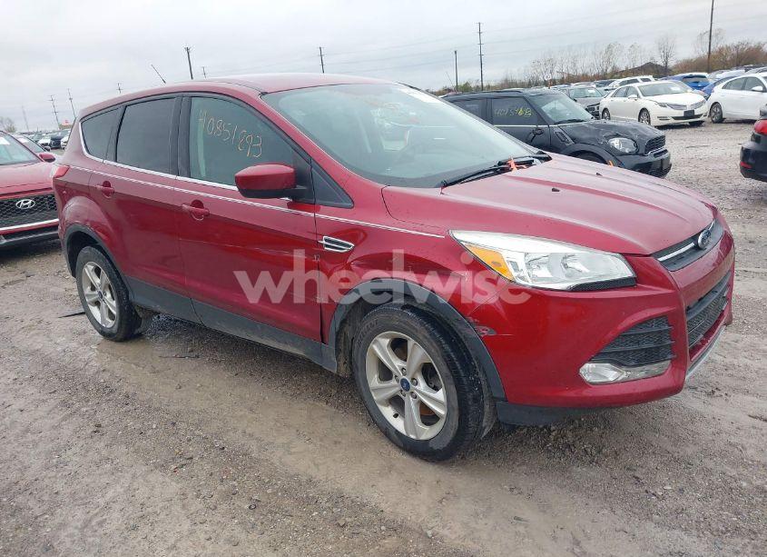 2015 Ford Escape SE (VIN 1FMCU9GX0FUB46789) main photo