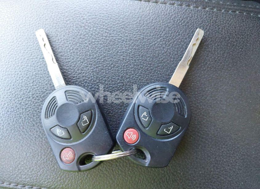 Photo 11 of 2015 Ford Escape SE (VIN 1FMCU9GX0FUB99881)