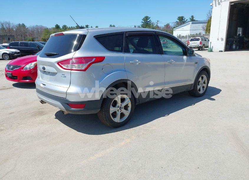 Photo 4 of 2015 Ford Escape SE (VIN 1FMCU9GX0FUB99881)