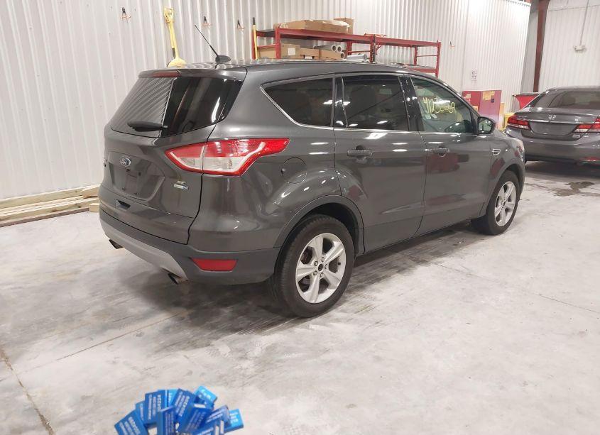 Photo 4 of 2015 Ford Escape SE (VIN 1FMCU9GX0FUC35911)