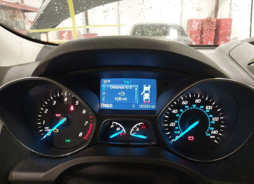 Photo 7 of 2015 Ford Escape SE (VIN 1FMCU9GX0FUC35911)