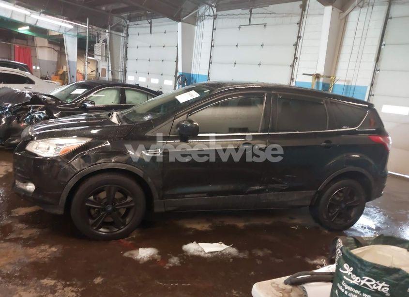Photo 14 of 2015 Ford Escape SE (VIN 1FMCU9GX0FUC52868)