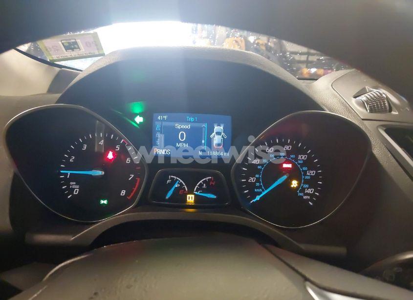 Photo 7 of 2015 Ford Escape SE (VIN 1FMCU9GX0FUC52868)