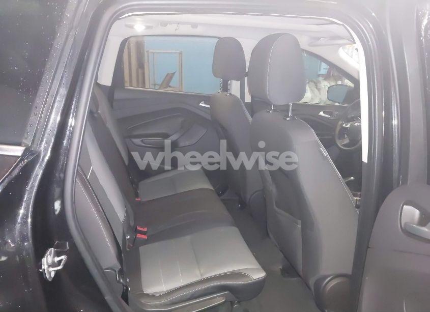 Photo 8 of 2015 Ford Escape SE (VIN 1FMCU9GX0FUC52868)