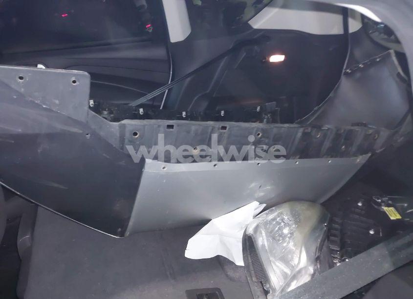 Photo 12 of 2016 Ford Escape SE (VIN 1FMCU9GX0GUA01754)