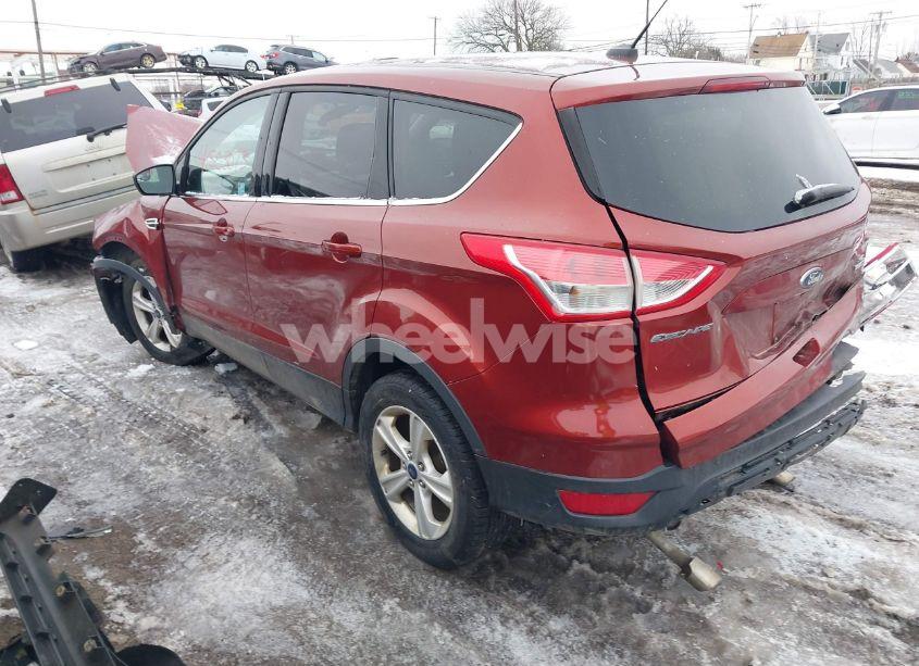 Photo 3 of 2016 Ford Escape SE (VIN 1FMCU9GX0GUA06310)
