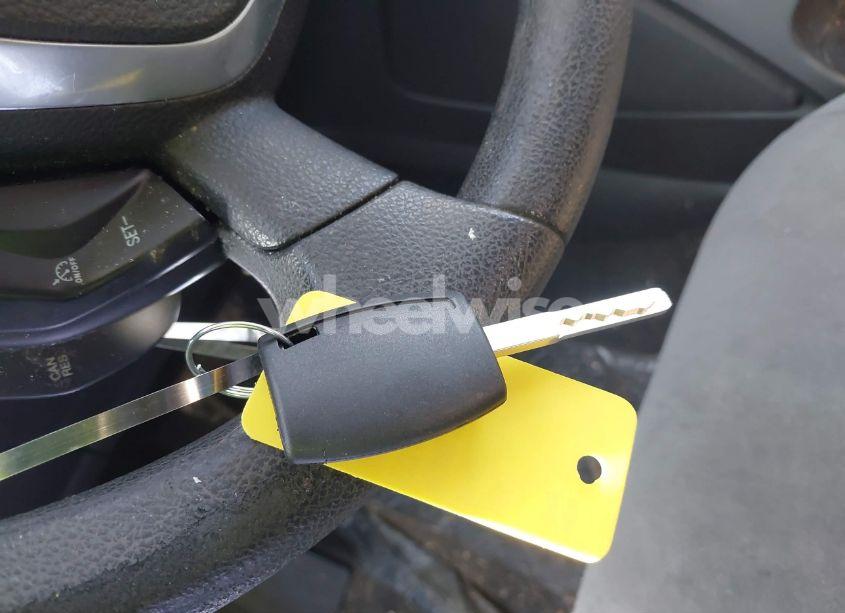 Photo 11 of 2016 Ford Escape SE (VIN 1FMCU9GX0GUA25455)