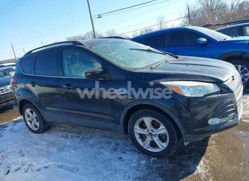 Photo 13 of 2016 Ford Escape SE (VIN 1FMCU9GX0GUA25455)