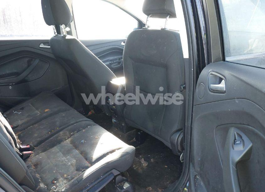 Photo 8 of 2016 Ford Escape SE (VIN 1FMCU9GX0GUA25455)