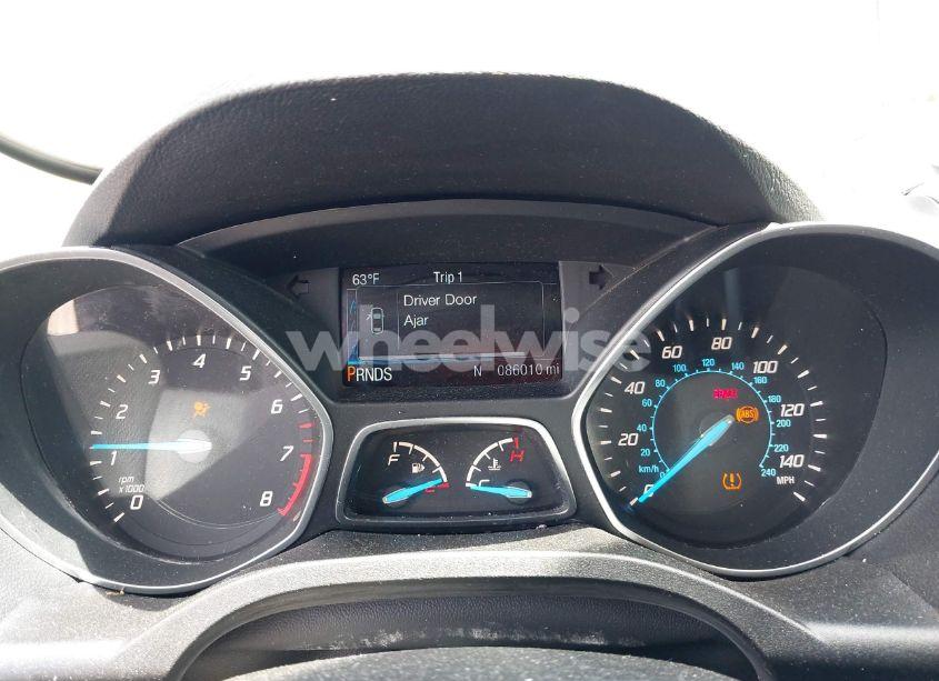 Photo 7 of 2016 Ford Escape SE (VIN 1FMCU9GX0GUA76647)