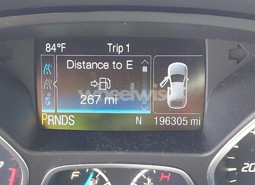 Photo 15 of 2016 Ford Escape SE (VIN 1FMCU9GX0GUB04849)