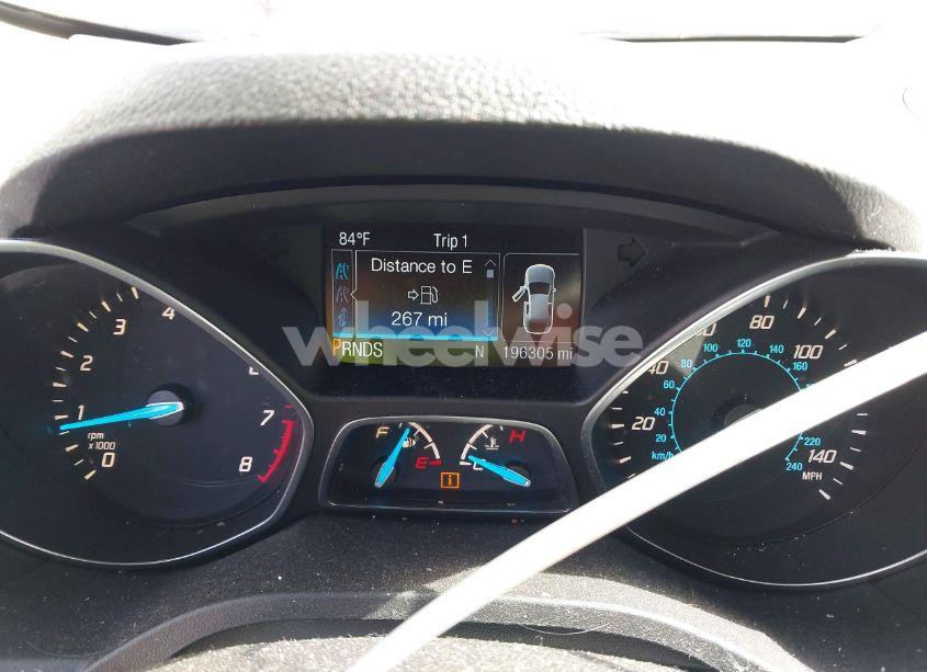 Photo 7 of 2016 Ford Escape SE (VIN 1FMCU9GX0GUB04849)