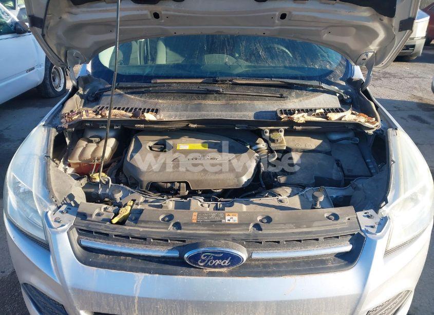 Photo 10 of 2016 Ford Escape SE (VIN 1FMCU9GX0GUB40721)