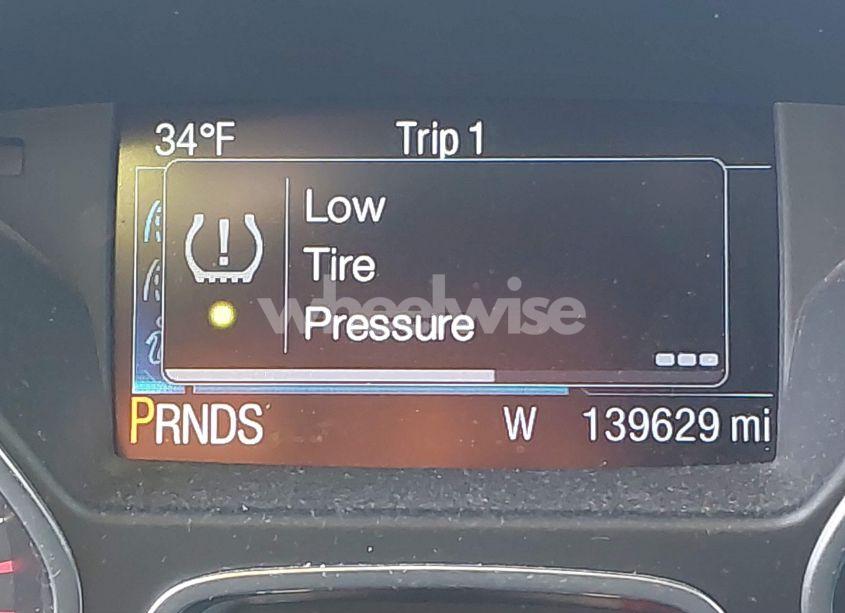 Photo 15 of 2016 Ford Escape SE (VIN 1FMCU9GX0GUB40721)