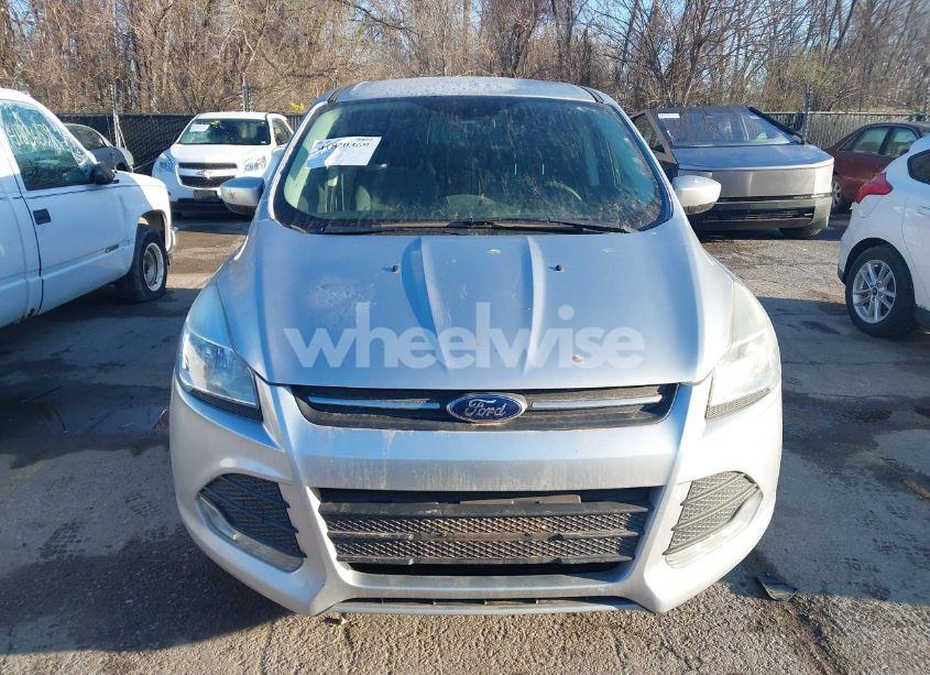 Photo 6 of 2016 Ford Escape SE (VIN 1FMCU9GX0GUB40721)