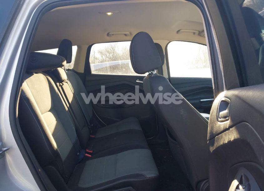 Photo 8 of 2016 Ford Escape SE (VIN 1FMCU9GX0GUB40721)