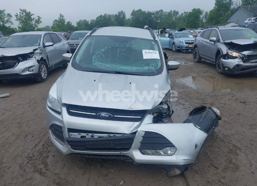 Photo 13 of 2016 Ford Escape SE (VIN 1FMCU9GX0GUB55056)