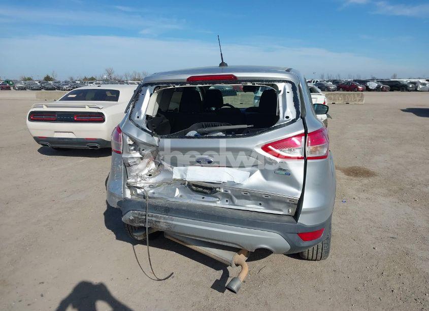 Photo 16 of 2016 Ford Escape SE (VIN 1FMCU9GX0GUB74514)