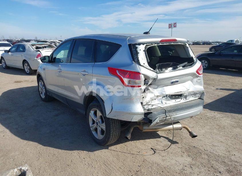 Photo 3 of 2016 Ford Escape SE (VIN 1FMCU9GX0GUB74514)