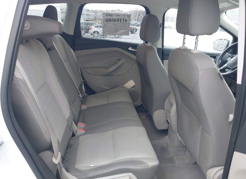 Photo 8 of 2016 Ford Escape SE (VIN 1FMCU9GX0GUB78756)