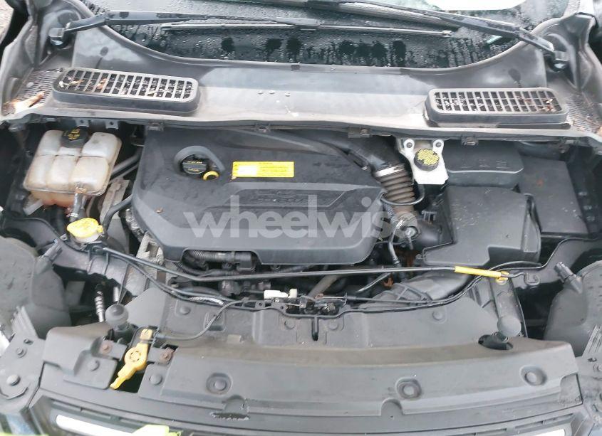 Photo 10 of 2016 Ford Escape SE (VIN 1FMCU9GX0GUB86260)