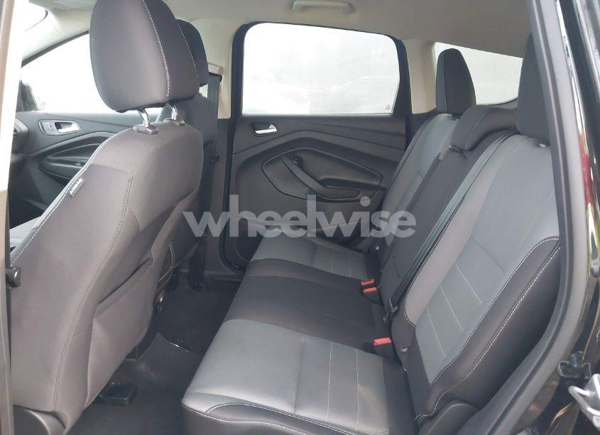 Photo 8 of 2016 Ford Escape SE (VIN 1FMCU9GX0GUB86260)