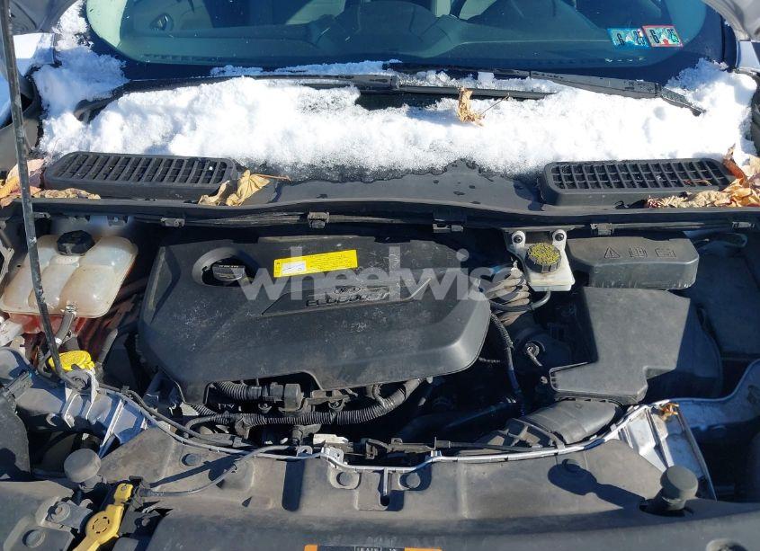 Photo 10 of 2016 Ford Escape SE (VIN 1FMCU9GX0GUB87540)
