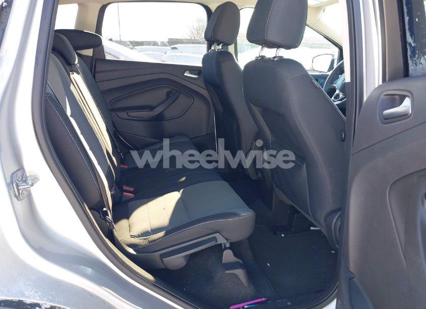 Photo 8 of 2016 Ford Escape SE (VIN 1FMCU9GX0GUB87540)