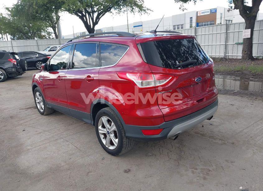 Photo 3 of 2016 Ford Escape SE (VIN 1FMCU9GX0GUB96075)