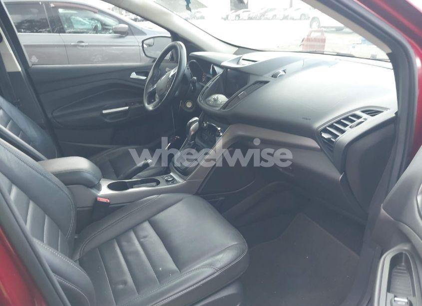 Photo 5 of 2016 Ford Escape SE (VIN 1FMCU9GX0GUB96075)