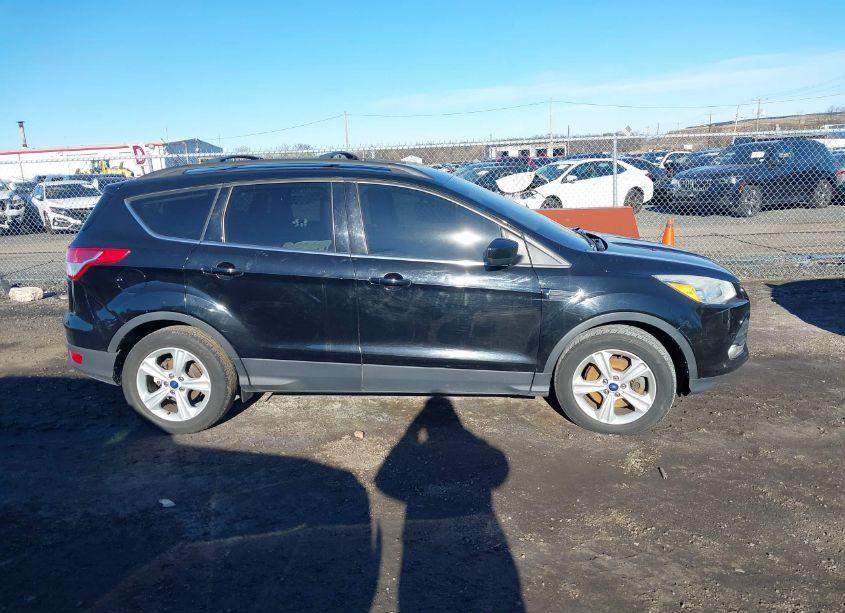 Photo 13 of 2016 Ford Escape SE (VIN 1FMCU9GX0GUC13733)