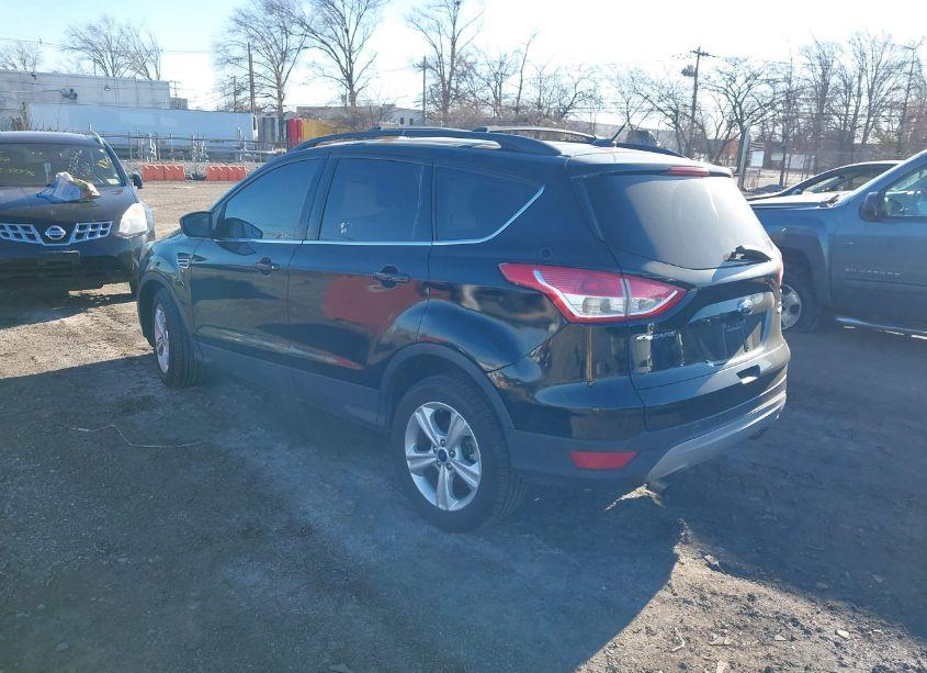 Photo 3 of 2016 Ford Escape SE (VIN 1FMCU9GX0GUC13733)