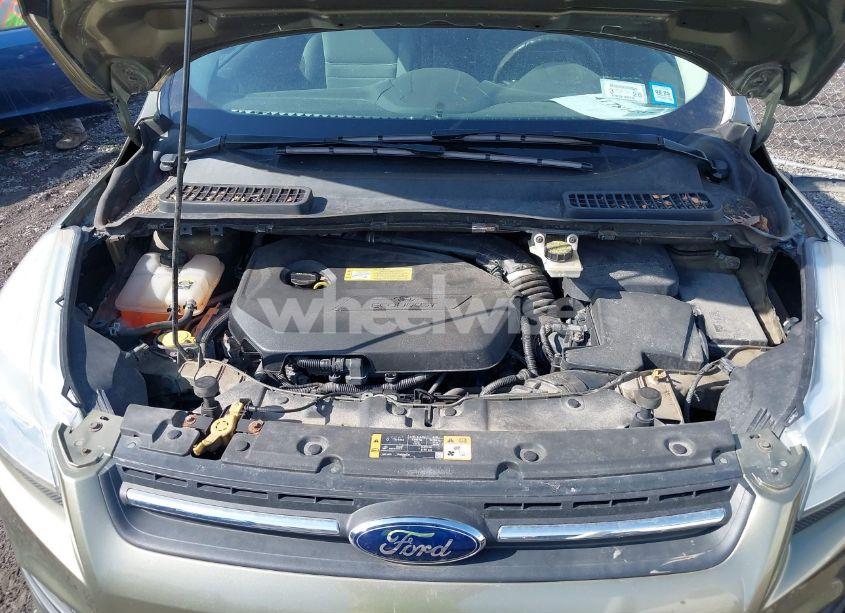 Photo 10 of 2013 Ford Escape SE (VIN 1FMCU9GX1DUA23953)