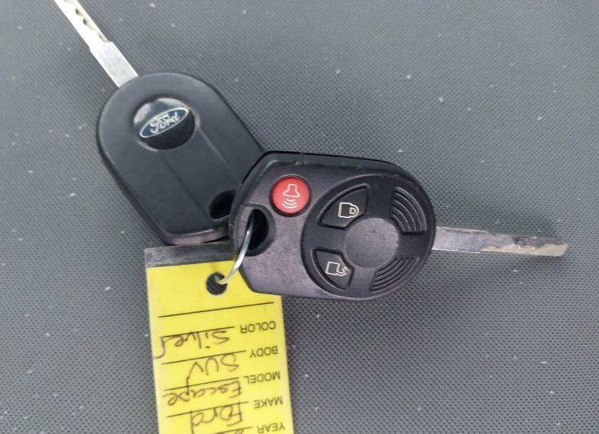 Photo 11 of 2013 Ford Escape SE (VIN 1FMCU9GX1DUC51578)