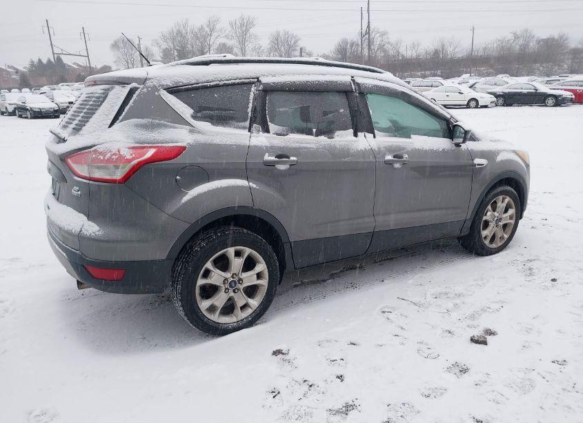 Photo 4 of 2013 Ford Escape SE (VIN 1FMCU9GX1DUC51578)