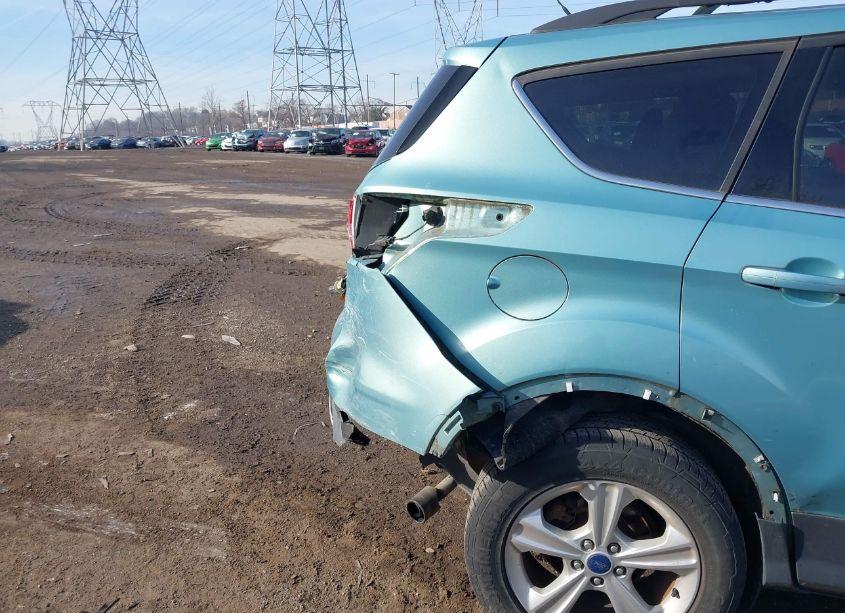 Photo 12 of 2013 Ford Escape SE (VIN 1FMCU9GX1DUD31527)