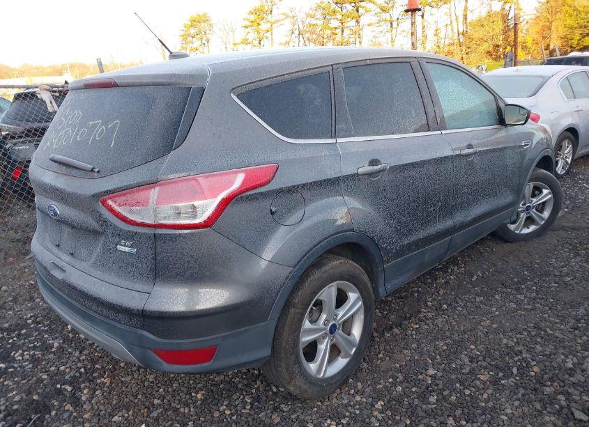 Photo 4 of 2013 Ford Escape SE (VIN 1FMCU9GX1DUD55925)