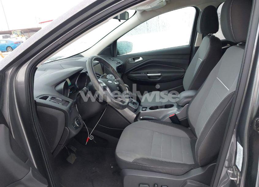 Photo 5 of 2014 Ford Escape SE (VIN 1FMCU9GX1EUA02084)