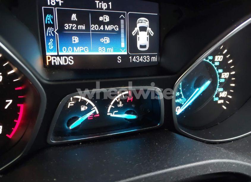 Photo 7 of 2014 Ford Escape SE (VIN 1FMCU9GX1EUA02084)