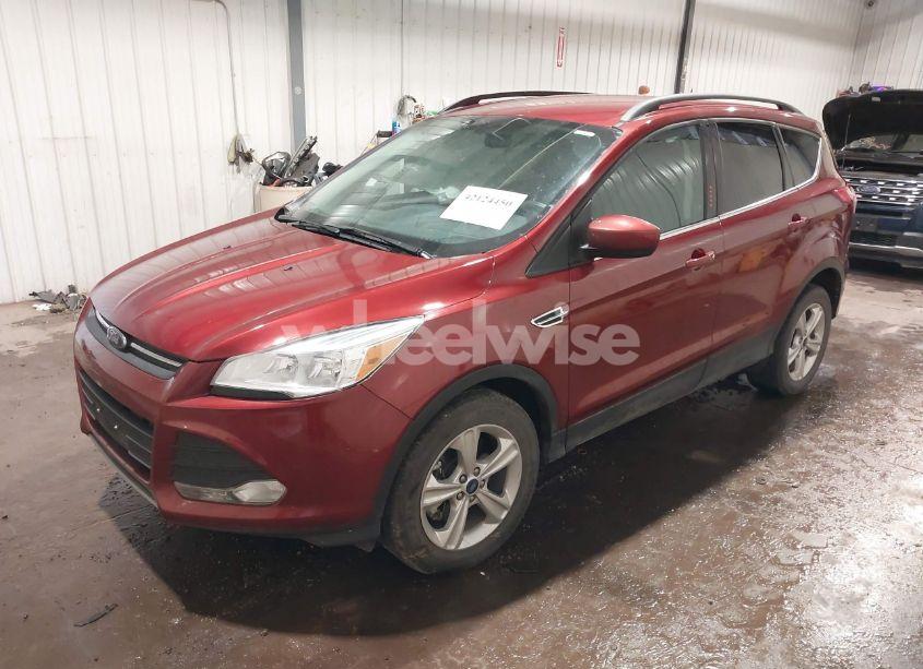 Photo 2 of 2014 Ford Escape SE (VIN 1FMCU9GX1EUA05440)