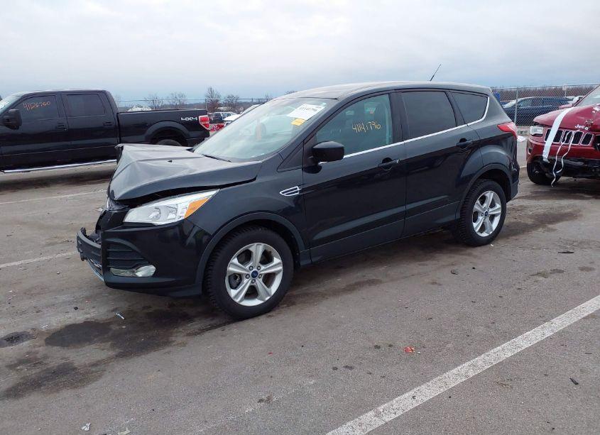 Photo 2 of 2014 Ford Escape SE (VIN 1FMCU9GX1EUA12291)